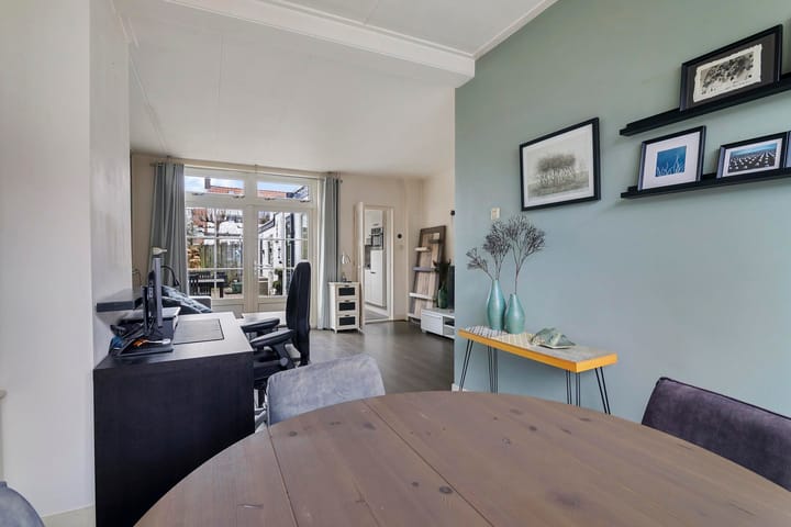 Photo 13 of Albert Cuypstraat 3