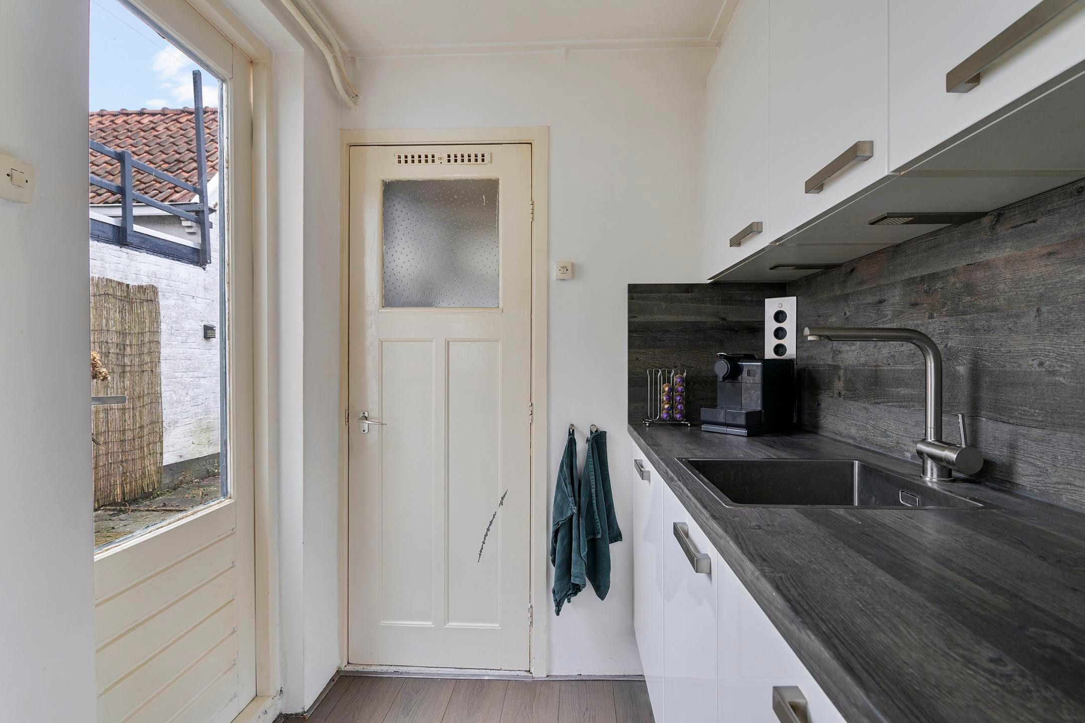 Foto 18 van Albert Cuypstraat 3