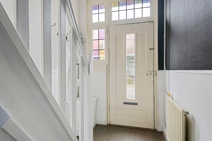 Photo 8 of Albert Cuypstraat 3