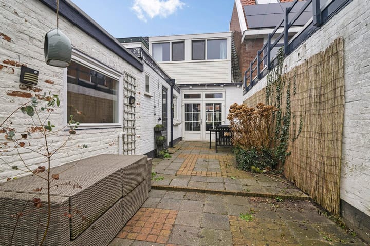 Photo 31 of Albert Cuypstraat 3