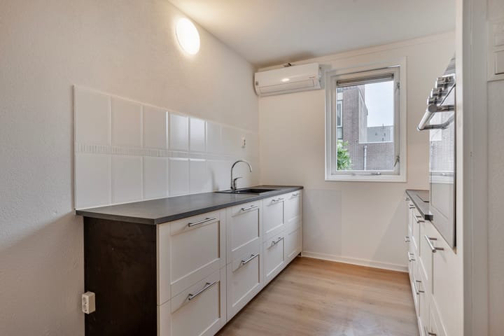 Foto 12 van Haringvliet 11