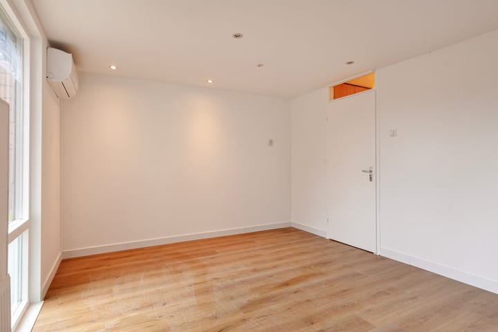 Foto 20 van Haringvliet 11