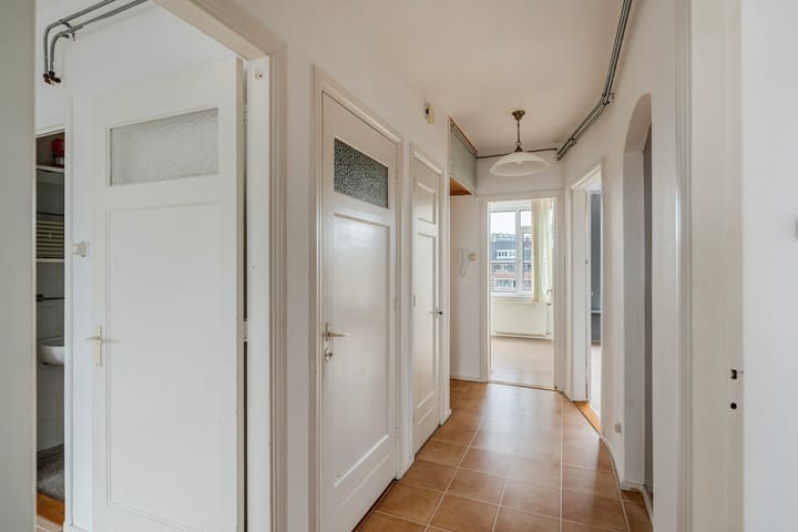 Foto 11 van Veenendaalkade 350