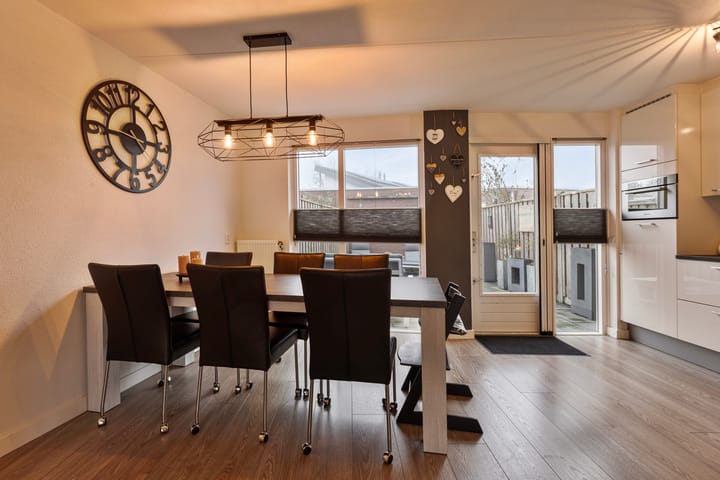 Foto 6 van de Loo 23