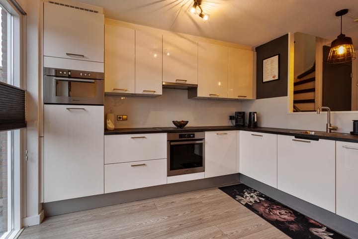 Foto 8 van de Loo 23