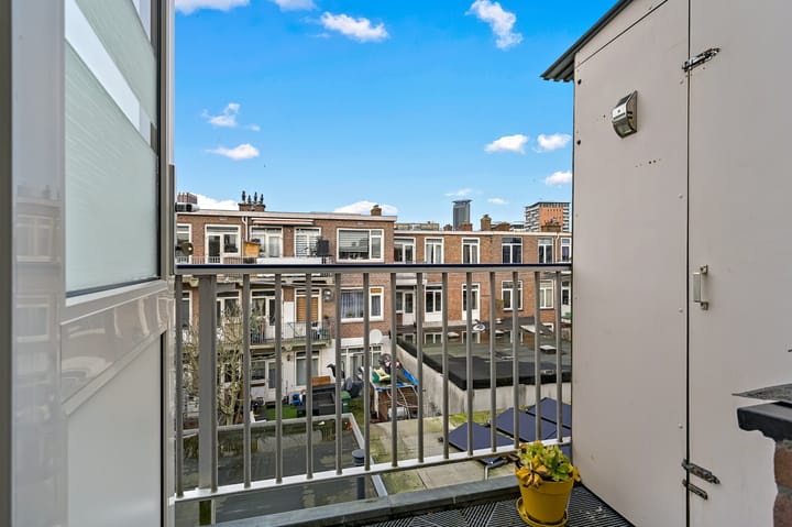 Foto 19 van Lyonnetstraat 105