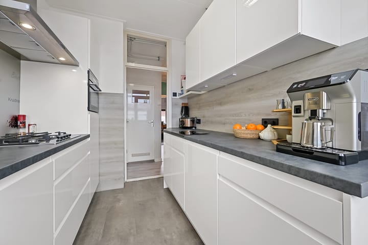 Foto 23 van Lyonnetstraat 105