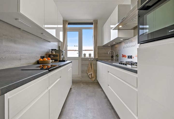 Foto 17 van Lyonnetstraat 105