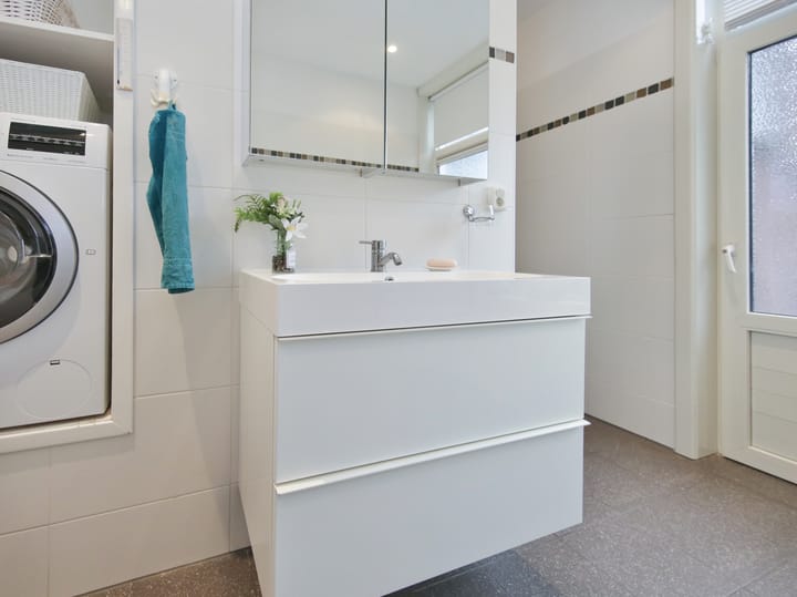 Photo 20 of Van Oosten de Bruijnstraat 175-RD