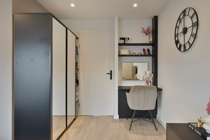 Foto 18 van Van Doesburgveld 23