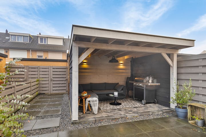 Foto 31 van Van Doesburgveld 23