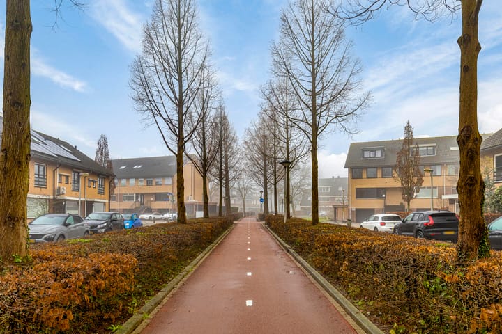 Foto 43 van Van Doesburgveld 23