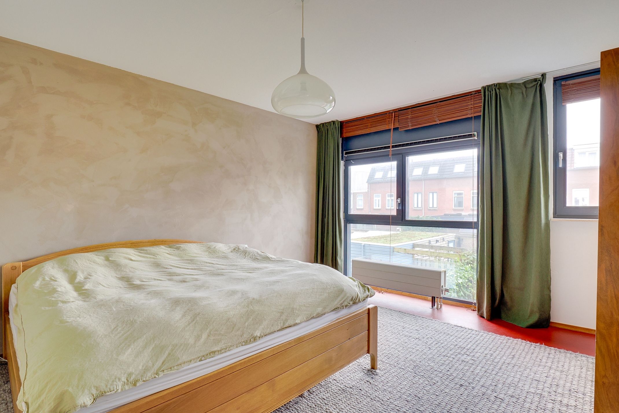 Foto 15 van Pieter Bernagiestraat 25