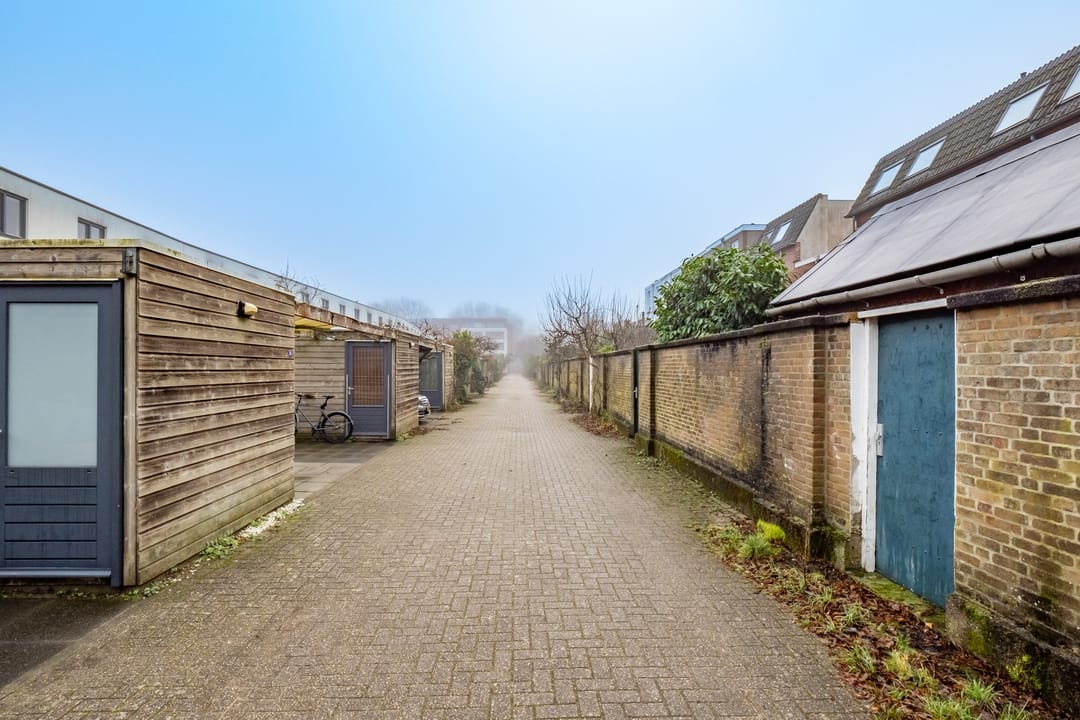 Foto 31 van Pieter Bernagiestraat 25