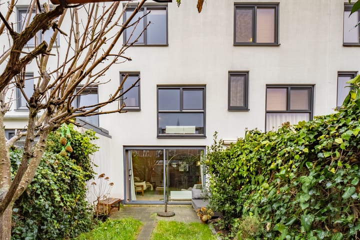 Foto 29 van Pieter Bernagiestraat 25