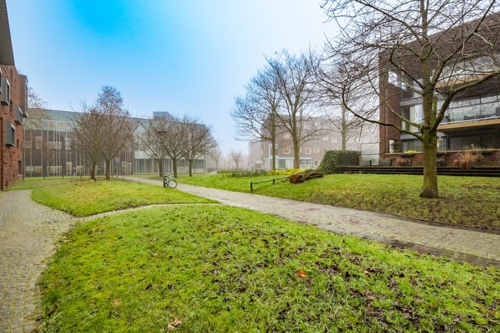 Foto 33 van Pieter Bernagiestraat 25