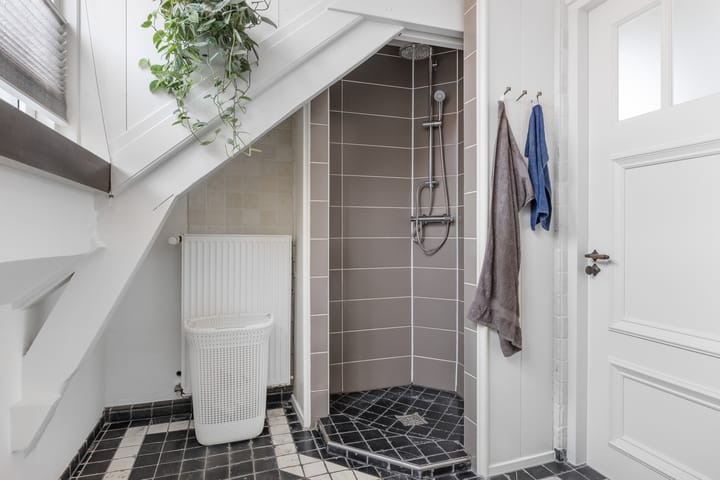 Foto 19 van Witherenstraat 2