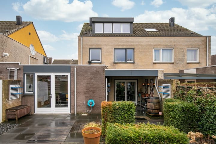 Foto 34 van Paul van Zeelandstraat 8