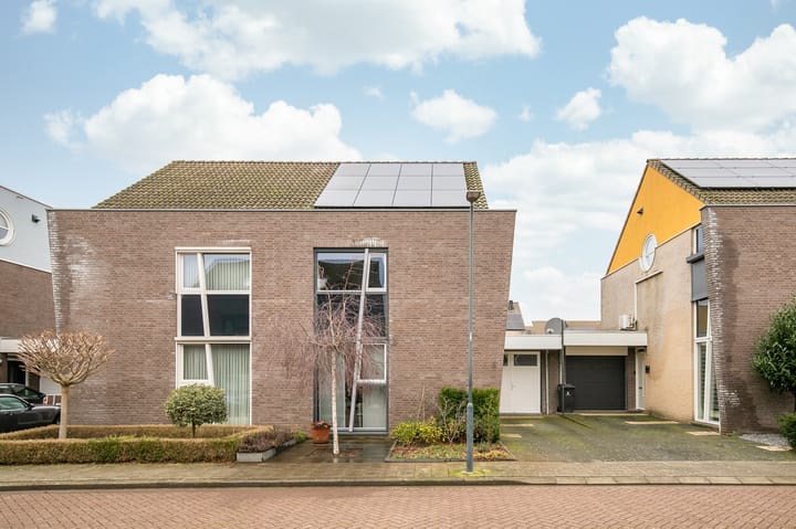 Foto 35 van Paul van Zeelandstraat 8