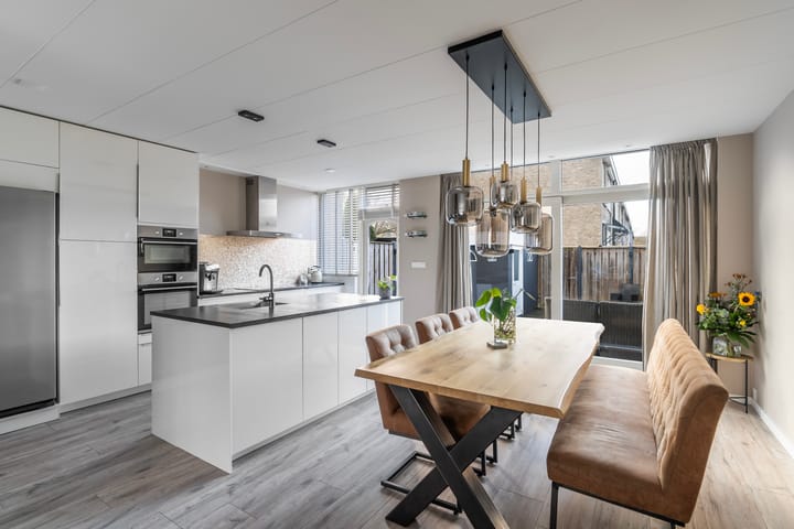 Photo 3 of Staringlaan 40