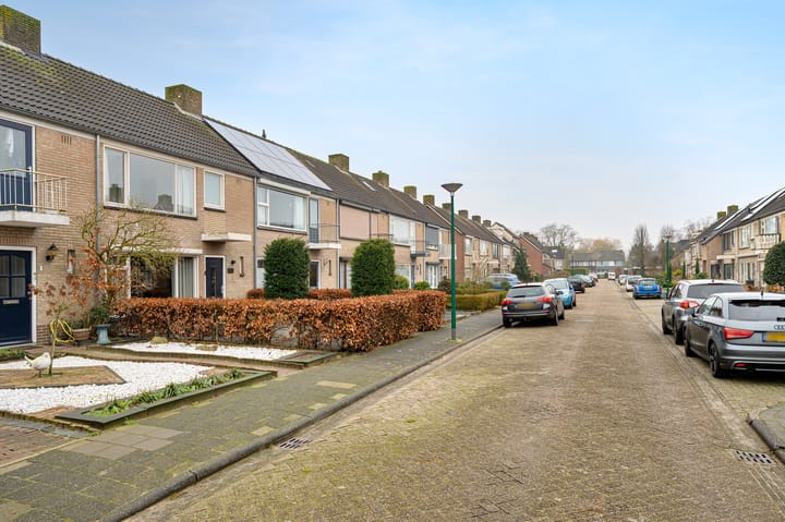 Foto 32 van Irisstraat 3