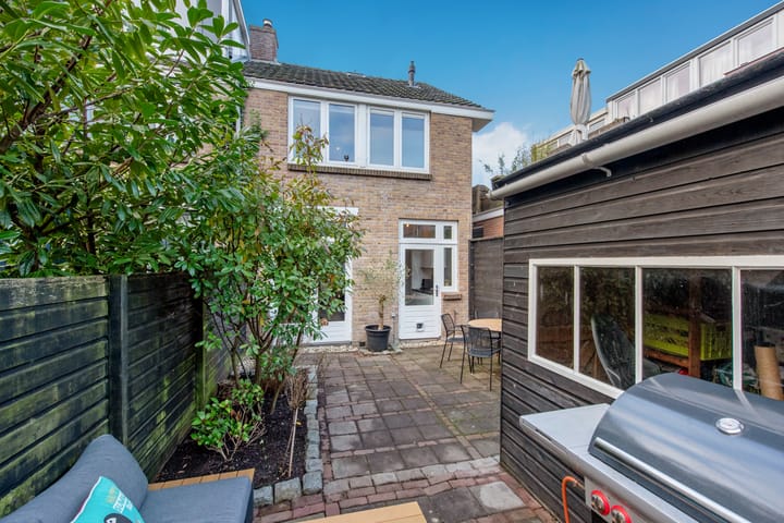 Foto 24 van Ambonstraat 28