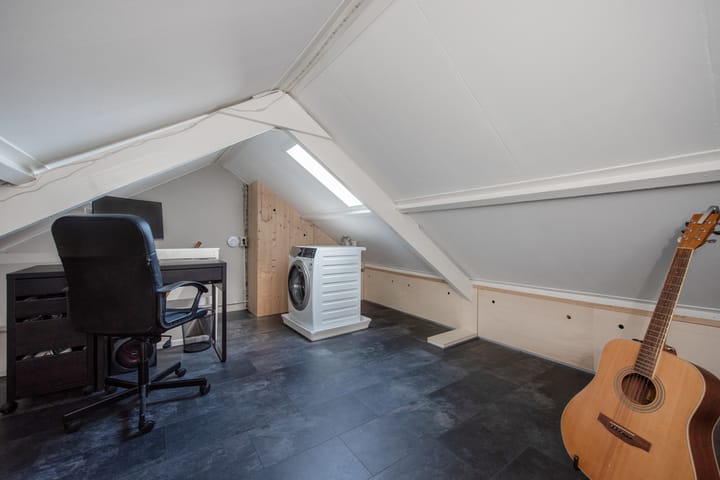 Foto 38 van Ambonstraat 28