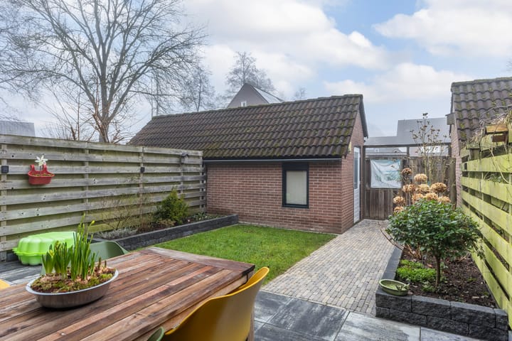 Foto 27 van Buizerdstraat 46