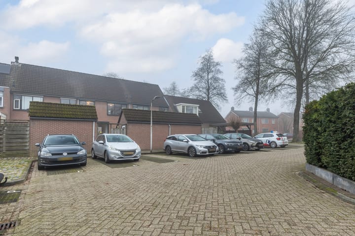 Foto 30 van Buizerdstraat 46