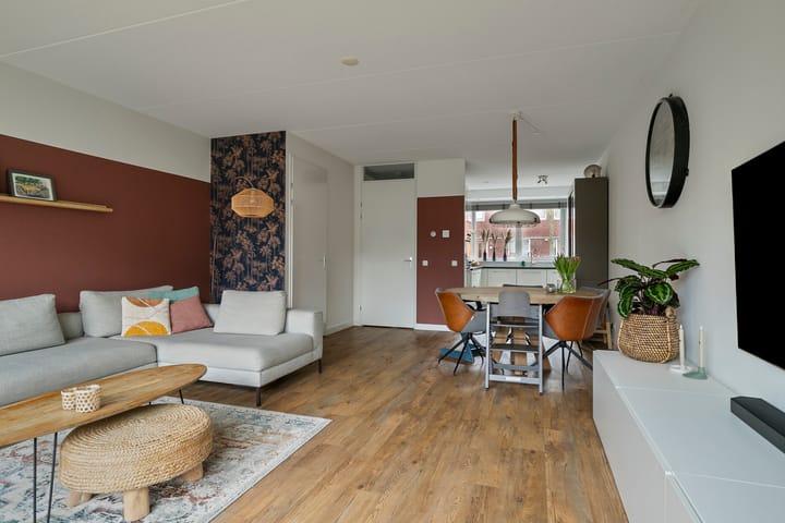 Photo 11 of Caligastraat 2