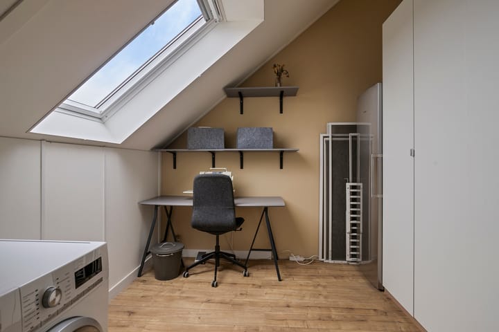 Photo 23 of Caligastraat 2