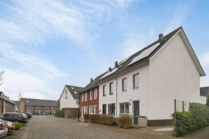 Photo 29 of Caligastraat 2