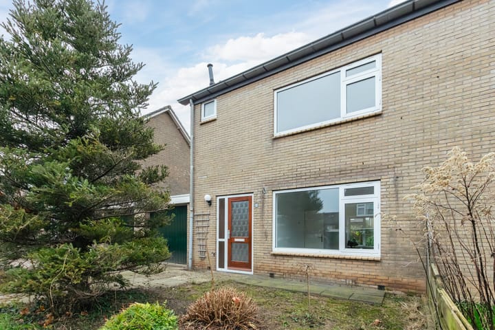 Foto 8 van Bachstraat 12