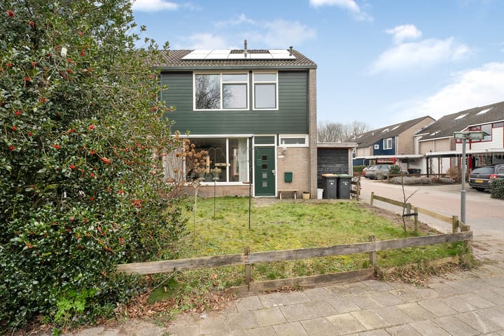 Photo 3 of Merelstraat 34