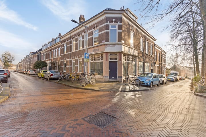 Foto 29 van Sloetstraat 83