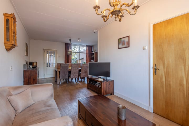 Foto 6 van Stationsweg 217