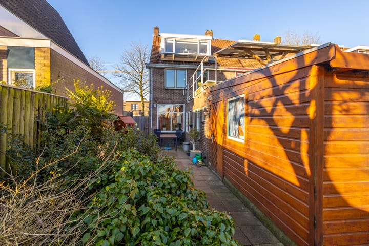 Foto 30 van Stationsweg 217