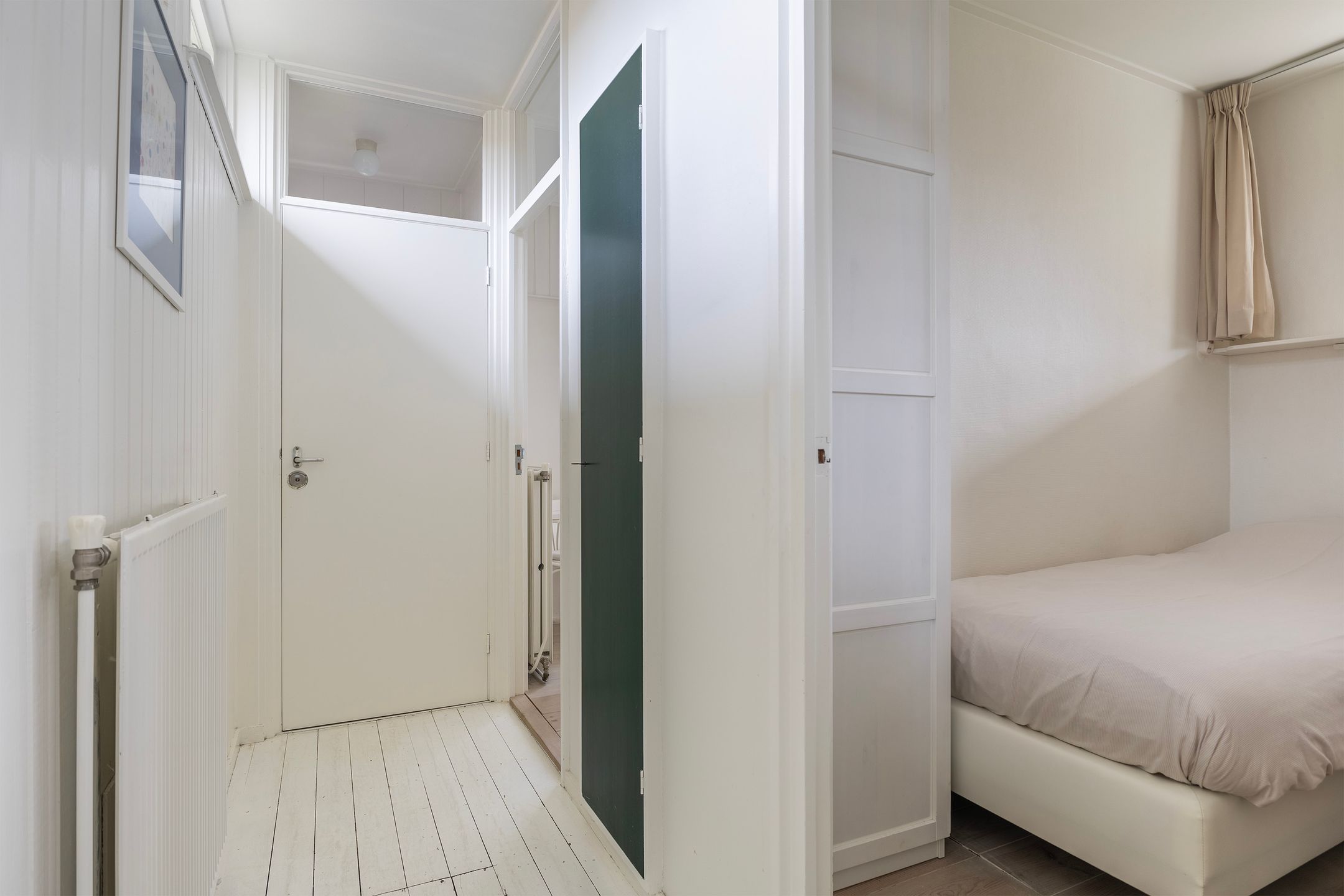 Photo 15 of Zwarteduinenweg 7