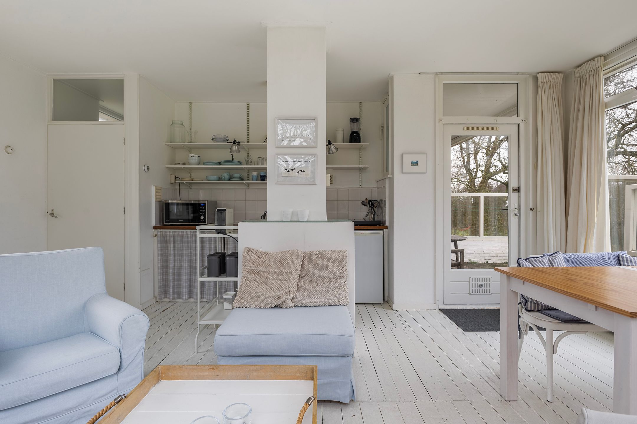 Photo 3 of Zwarteduinenweg 7