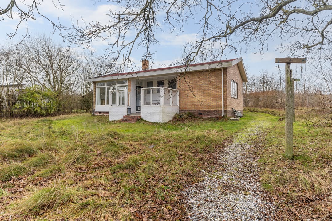 Photo 1 of Zwarteduinenweg 7