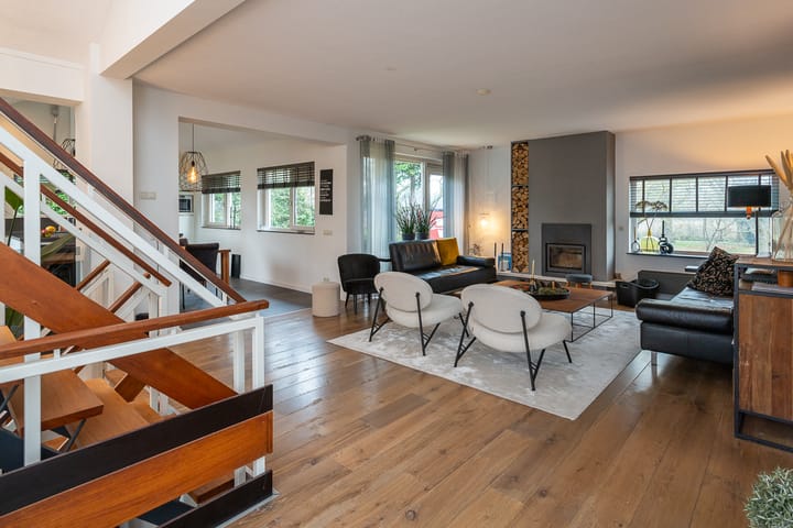 Foto 4 van Randweg 25