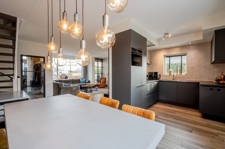 Photo 12 of Hellenbeekstraat 100