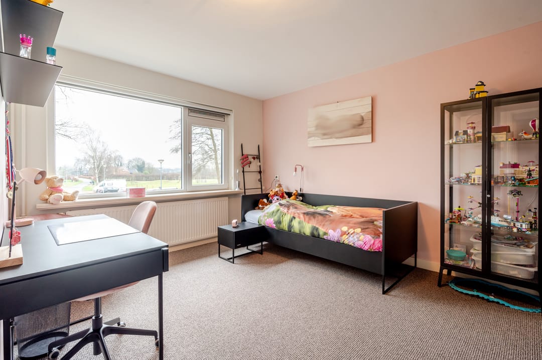 Photo 16 of Hellenbeekstraat 100