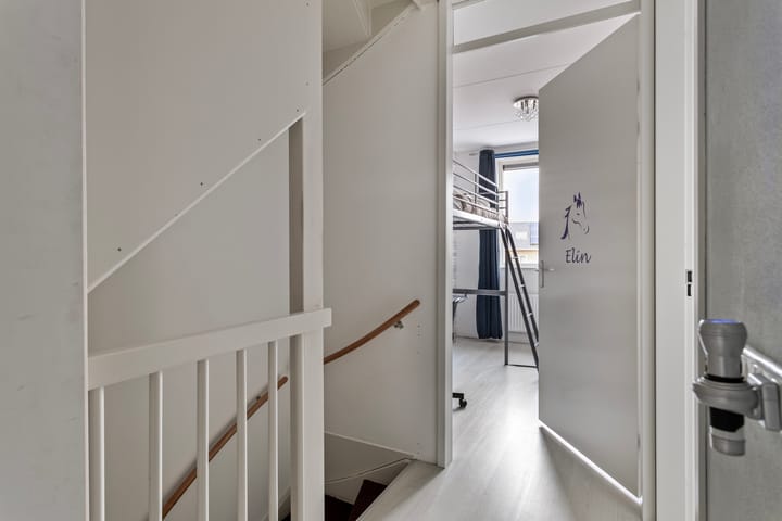 Foto 19 van Leliestraat 89