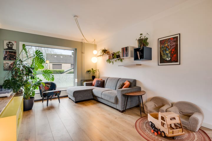 Foto 10 van Burgemeester Magnéestraat 10