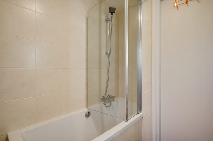 Foto 26 van Burgemeester Magnéestraat 10