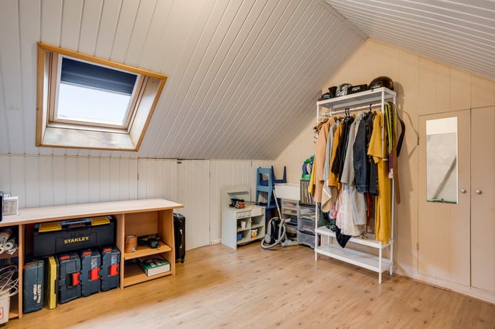 Foto 28 van Burgemeester Magnéestraat 10