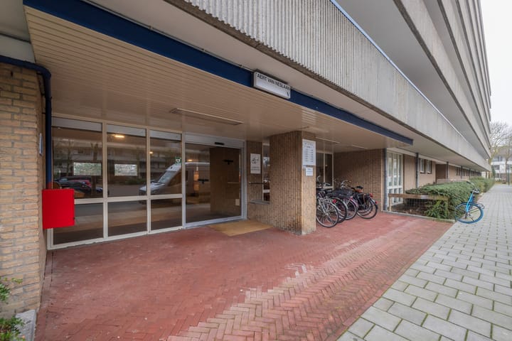 Foto 3 van Aert van Neslaan 633