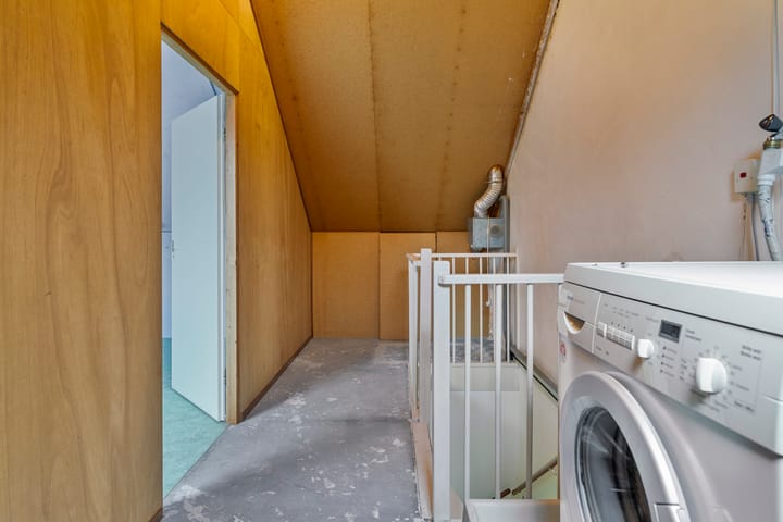 Photo 23 of Walakker 73