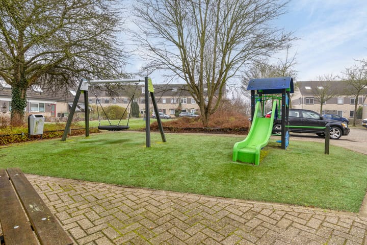 Photo 27 of Walakker 73